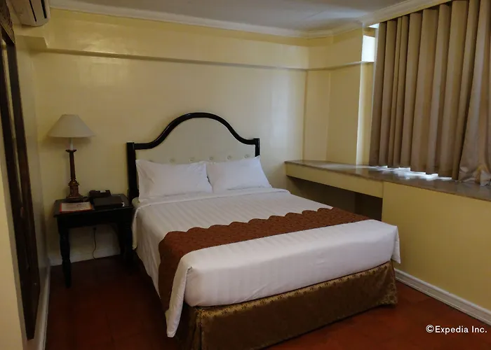 Hotel White Knight Intramuros Manila