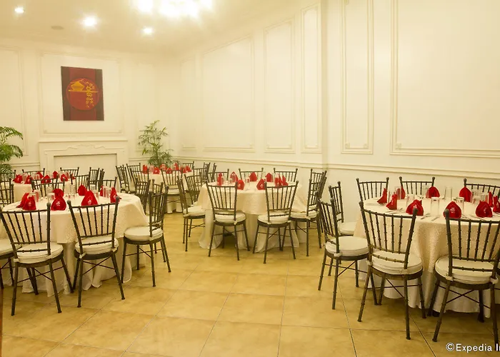 Hotel White Knight Intramuros 2*